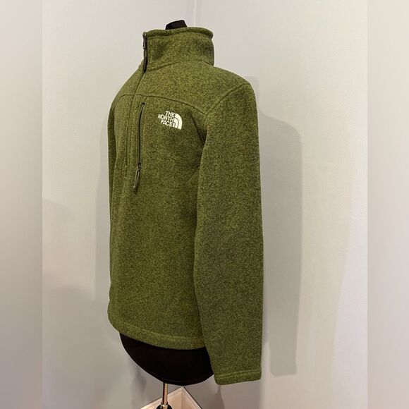 The North Face Men’s Green Fleece Quarter Zip Pullover Jacket - Picture 7 of 10